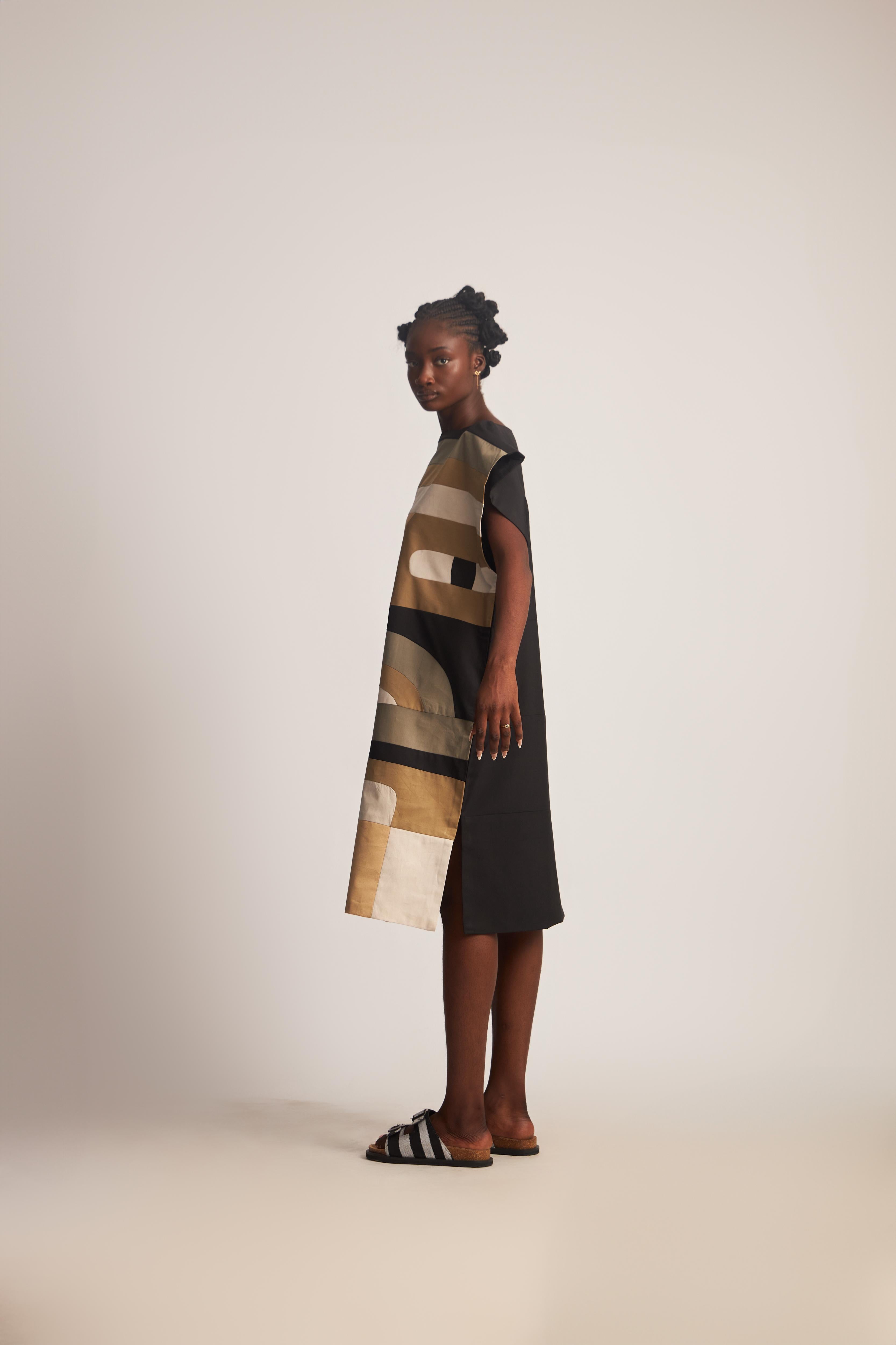 COURSES TECTURAL SHIFT DRESS