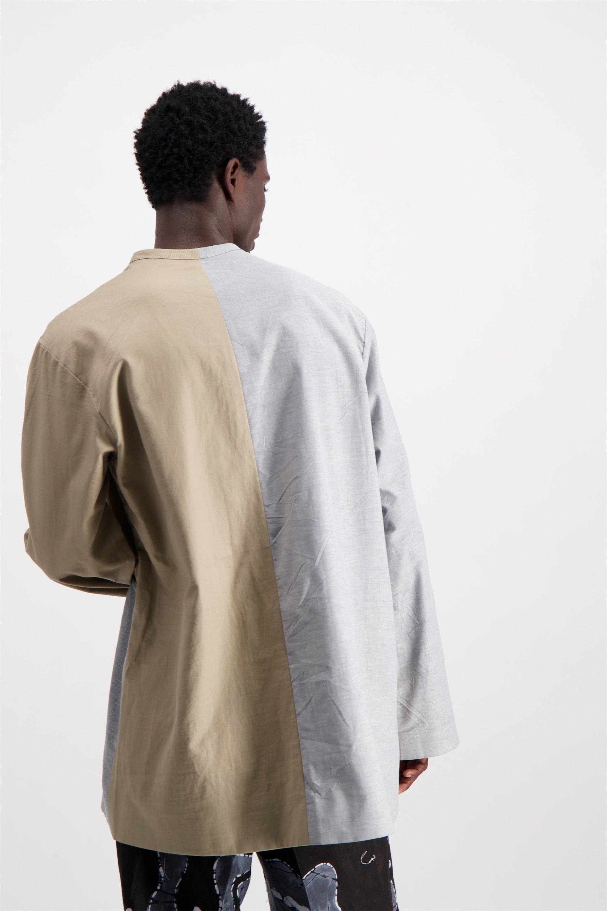 TRUANT OF MULANGO OVERSIZE SHIRKET